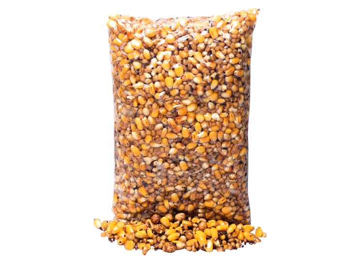  MIX NATURAL 1,5kg - vařený, vakuovaný ( kukuřice, řepka, pšenice)